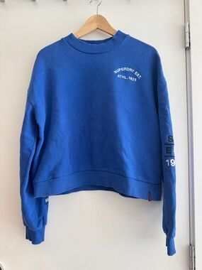 Superdry Women's Blue Crewneck Sweatshirt